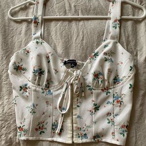 Kendall and Kylie pacsun floral shirt